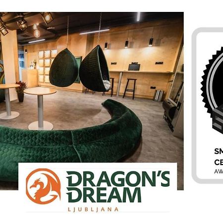 Dragons Dream Hostel ลูบลิยานา ภายนอก รูปภาพ