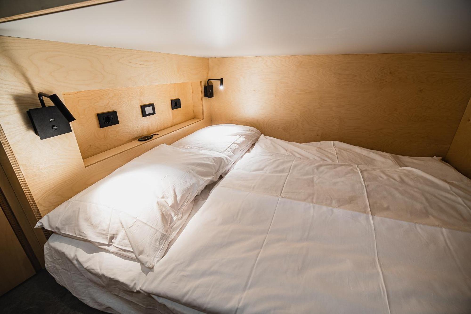 Dragons Dream Hostel ลูบลิยานา ห้อง รูปภาพ