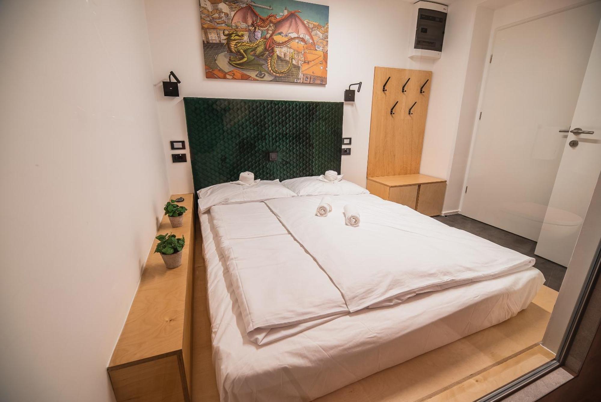 Dragons Dream Hostel ลูบลิยานา ห้อง รูปภาพ